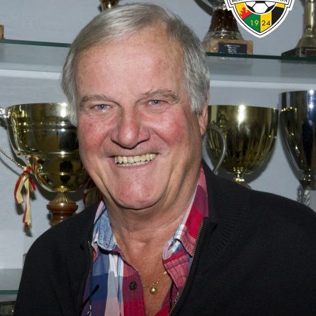 Claude_Descombes